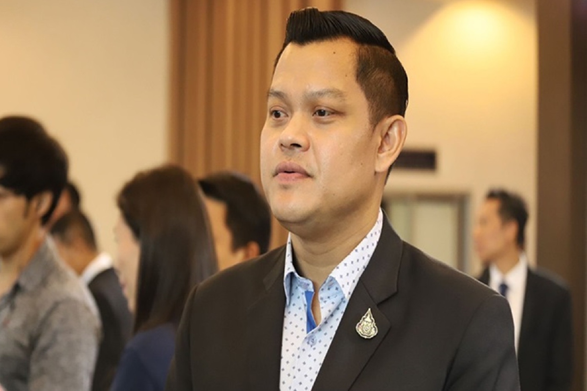 "ธนกร"แจงรัฐต่อพ.ร.ก.ฉุกเฉินคุมโควิดไม่เกี่ยวการเมือง "ธนกร"แจงรัฐต่อพ.ร.ก.ฉุกเฉินคุมโควิดไม่เกี่ยวการเมือง