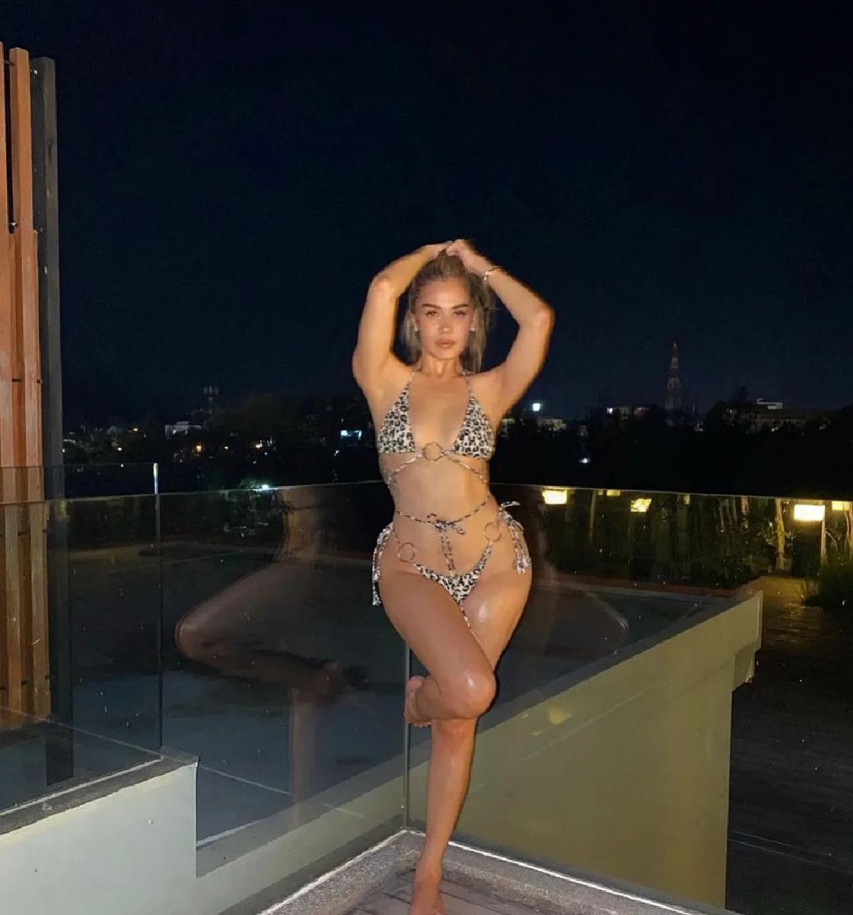 “แพร วทานิกา” ระเบิดความแซ่บทริปหัวหิน อวดหุ่นแบบสายฝ. คอสตูมจัดเต็ม