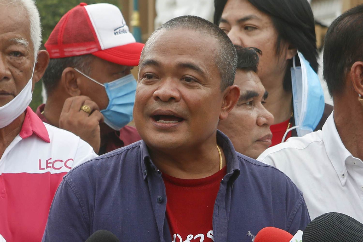 "จตุพร"ซัดพวกเล่นสกปรก ปล่อยข่าวรอดคดีบุกบ้านสี่เสาฯคนเดียว "จตุพร"ซัดพวกเล่นสกปรก ปล่อยข่าวรอดคดีบุกบ้านสี่เสาฯคนเดียว