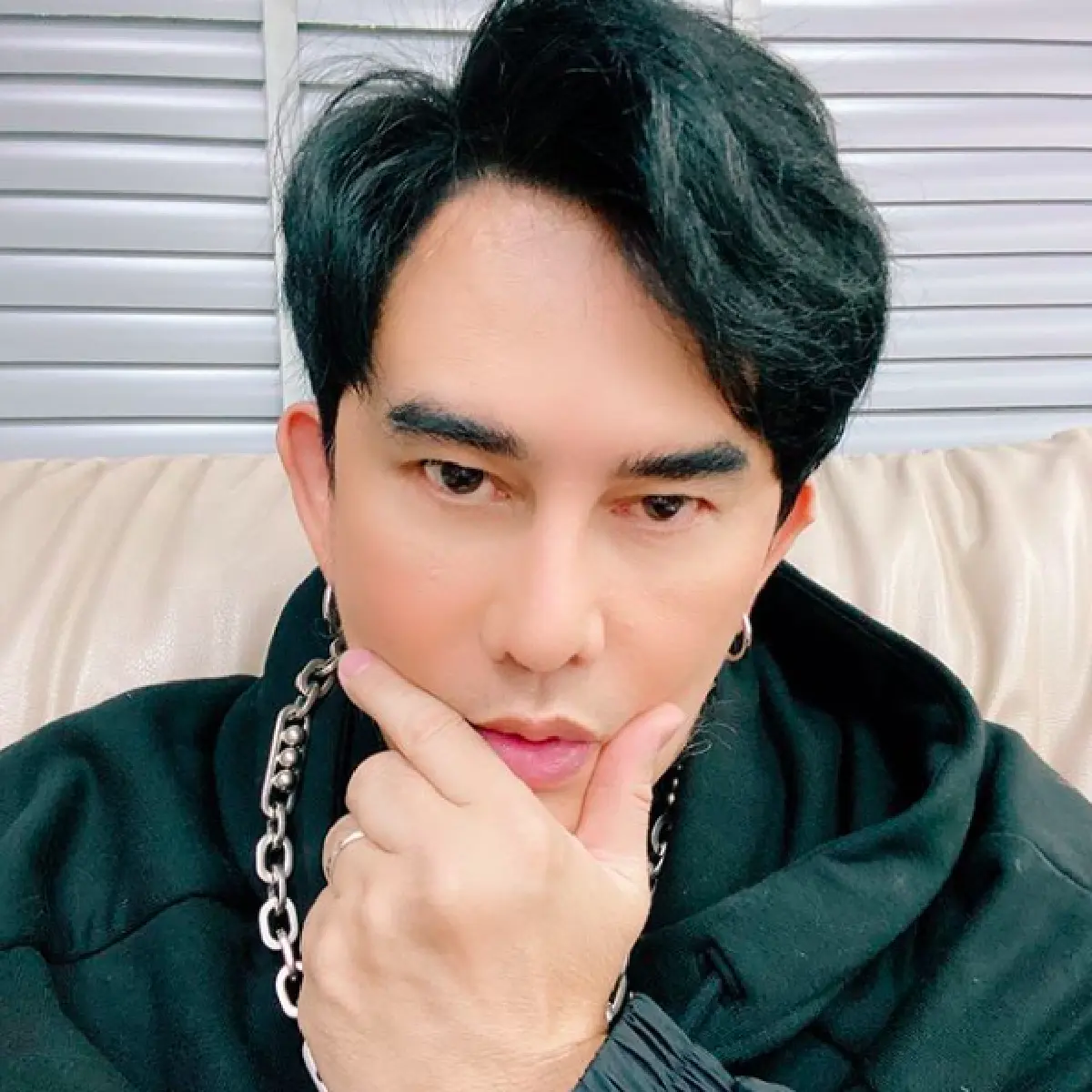 “พจน์ อานนท์” ถอยรถใหม่ป้ายแดง พร้อมกับแจกเลขเด็ดเบาๆ