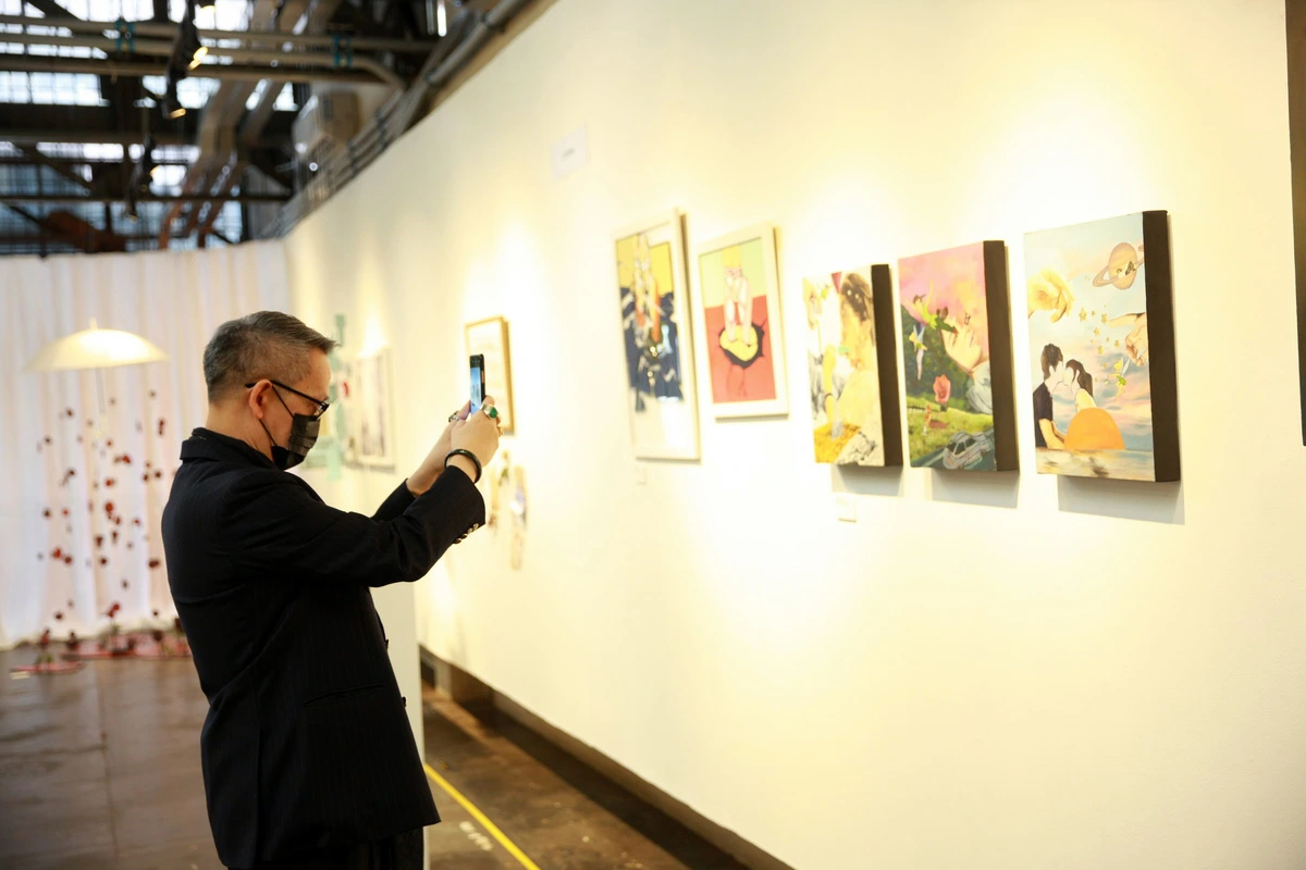 อาร์ตติสท์เจนใหม่สะท้อนชีวิตเด็กไทยในรั้วโรงเรียน