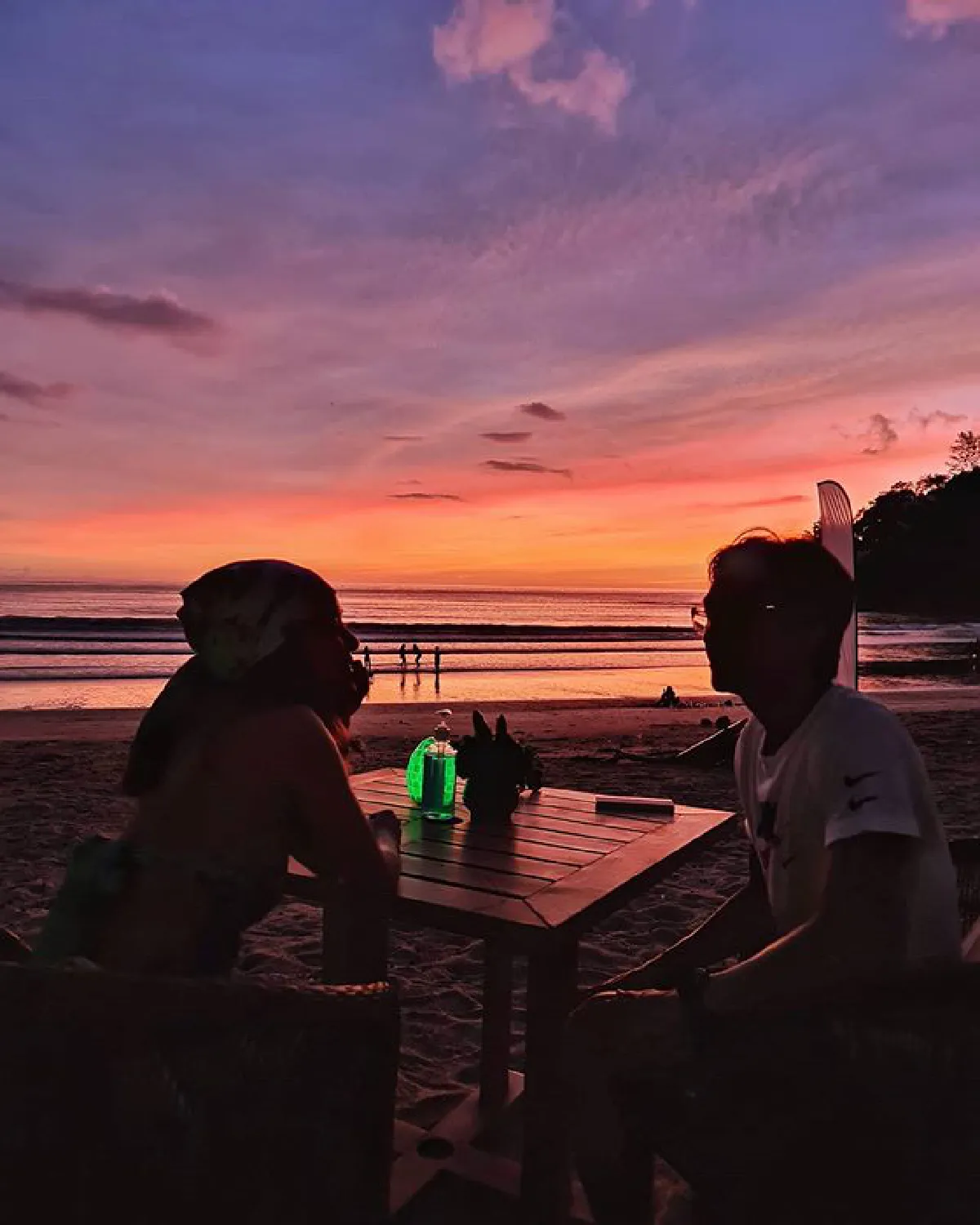 ตูน บอดี้สแลม ขับรถนานกว่า 11 ชั่วโมงลงใต้พา ก้อย เที่ยวทะเลภูเก็ต