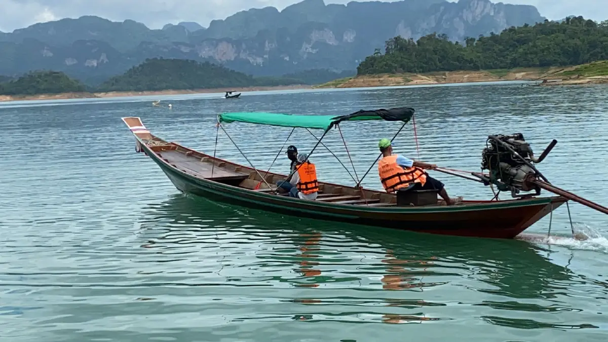 "กุ้ยหลินเมืองไทย"เปิดวันแรกคึกคักนักท่องเที่ยวแห่จองนอนแพ