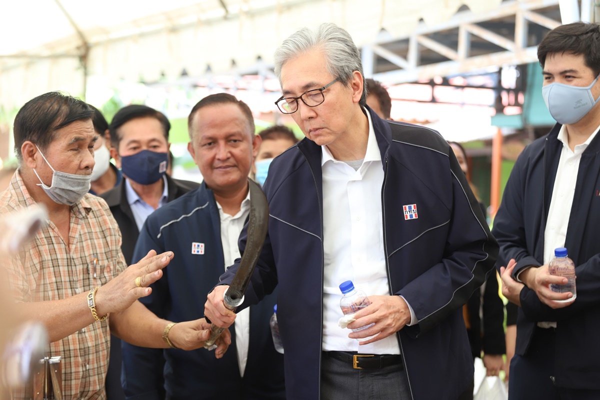 หนุนกองทุนหมู่บ้าน ขับเคลื่อนเศรษฐกิจ หนุนกองทุนหมู่บ้าน ขับเคลื่อนเศรษฐกิจ