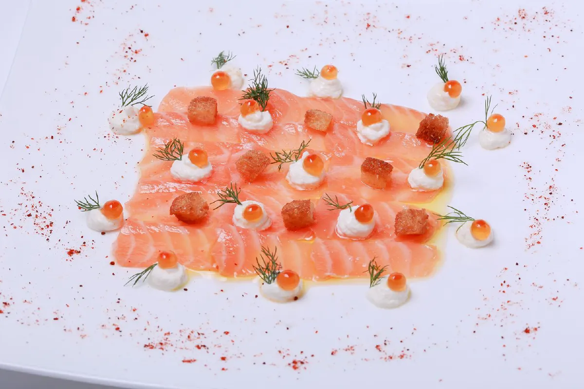 เติมเต็มความสุขมื้อกลางวันด้วยเซ็ตลั้นช์สุดหรูสไตล์ฝรั่งเศส