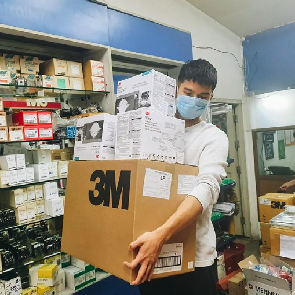 “โตโน่” งัดหลักฐานโชว์บริจาคเงินแสนให้ “ฌอน” ช่วยดับไฟป่าเชียงใหม่ 