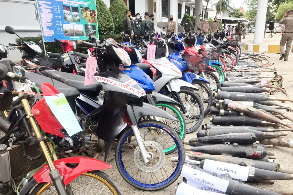 ตำรวจกาฬสินธุ์จับแก๊งยาเสพติดข้ามชาติ-กวาดล้างแว้นซิ่งป่วนเมือง