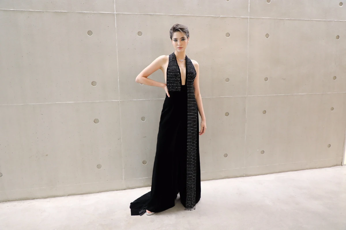 แว่นใหญ่ คว้าศิลปินแห่งปี JTMA2020 แบมแบม-ไอซ์-แพรวา ร่วมสร้างปรากฏการณ์