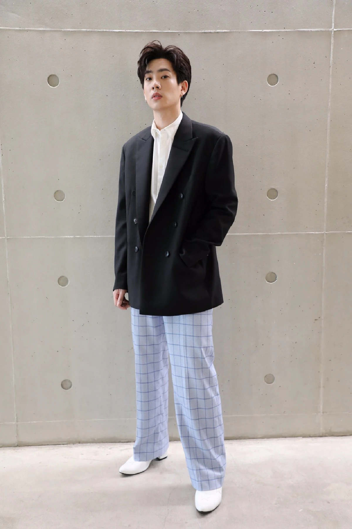 แว่นใหญ่ คว้าศิลปินแห่งปี JTMA2020 แบมแบม-ไอซ์-แพรวา ร่วมสร้างปรากฏการณ์