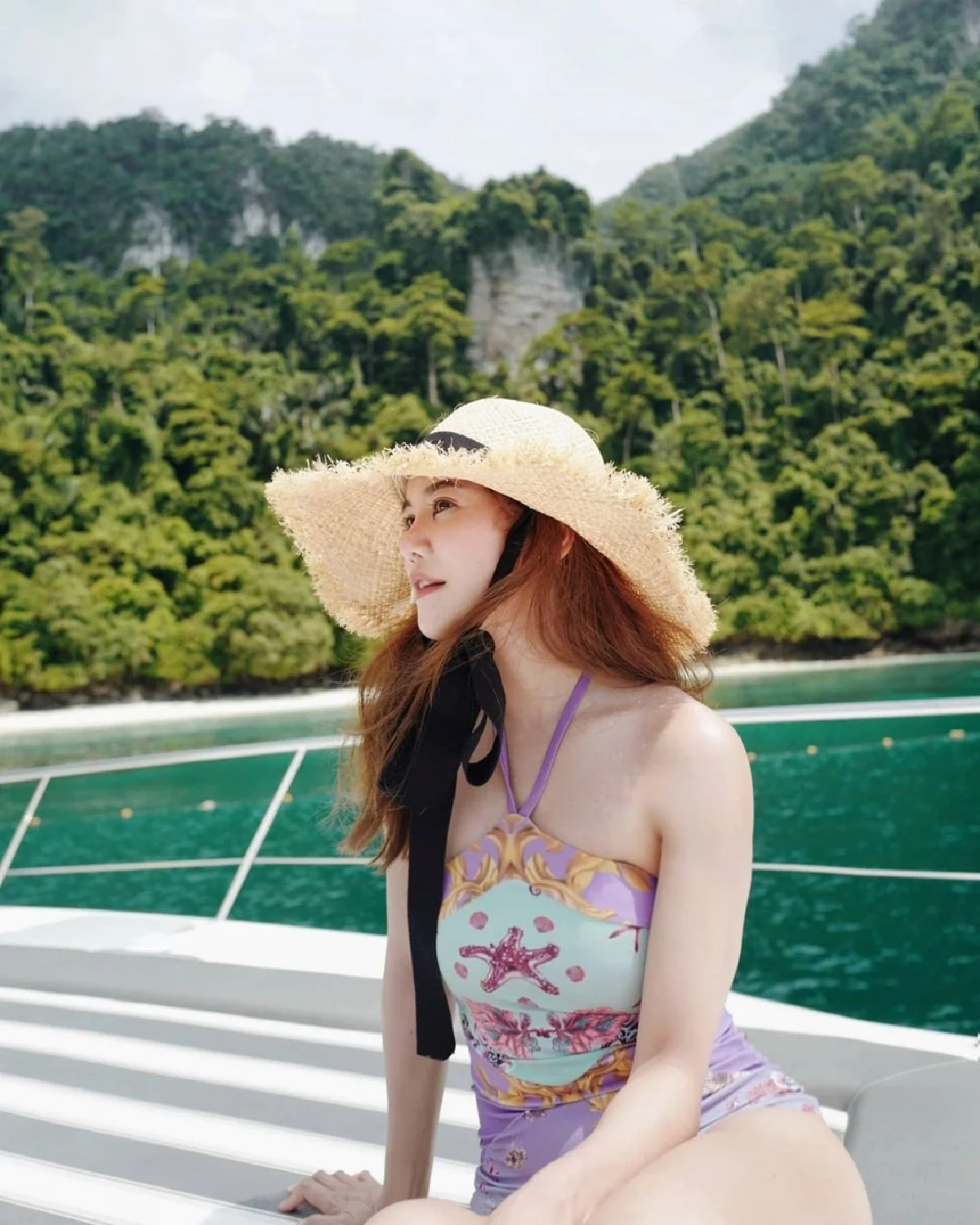 ก้อย รัชวิน นุ่งวันพีซอวดหุ่นเซ็กซี่เบาๆ เอาที่ ตูน บอดี้สแลม สบายใจ