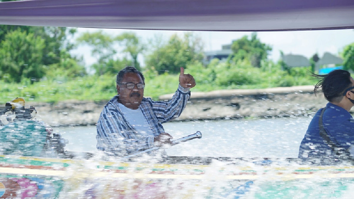 ‘ลุงเล็กสิงห์คะนองน้ำ’ มัคคุเทศก์คงคาท่าน้ำนนท์ยุคสุดท้าย