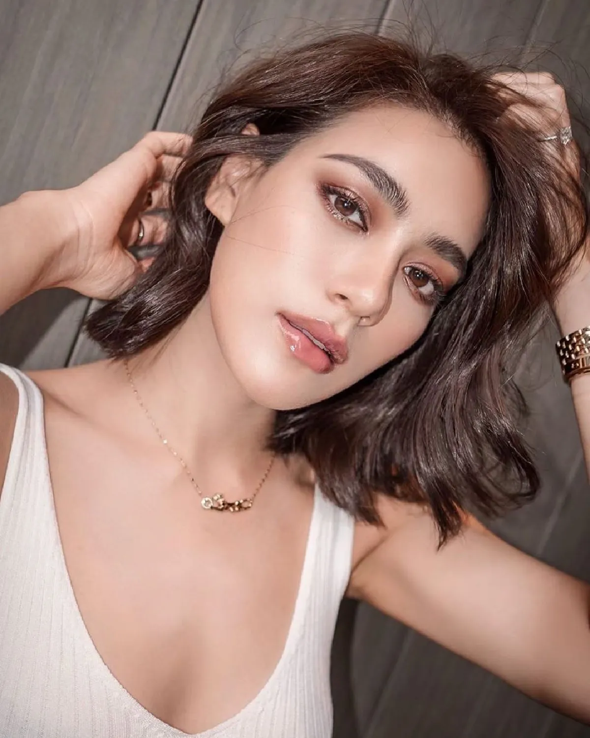 เกินต้าน! คิมเบอร์ลี่ หั่นผมสั้นอวดลุคสวยเท่ สะกดทุกสายตาห้ามใจไว้ไม่อยู่ 