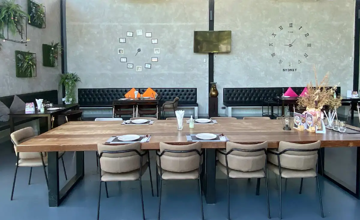 The Salares Coffee Bar & Bistro อิ่มอร่อยทุกจาน มื้อแห่งความสำราญย่านศาลายา