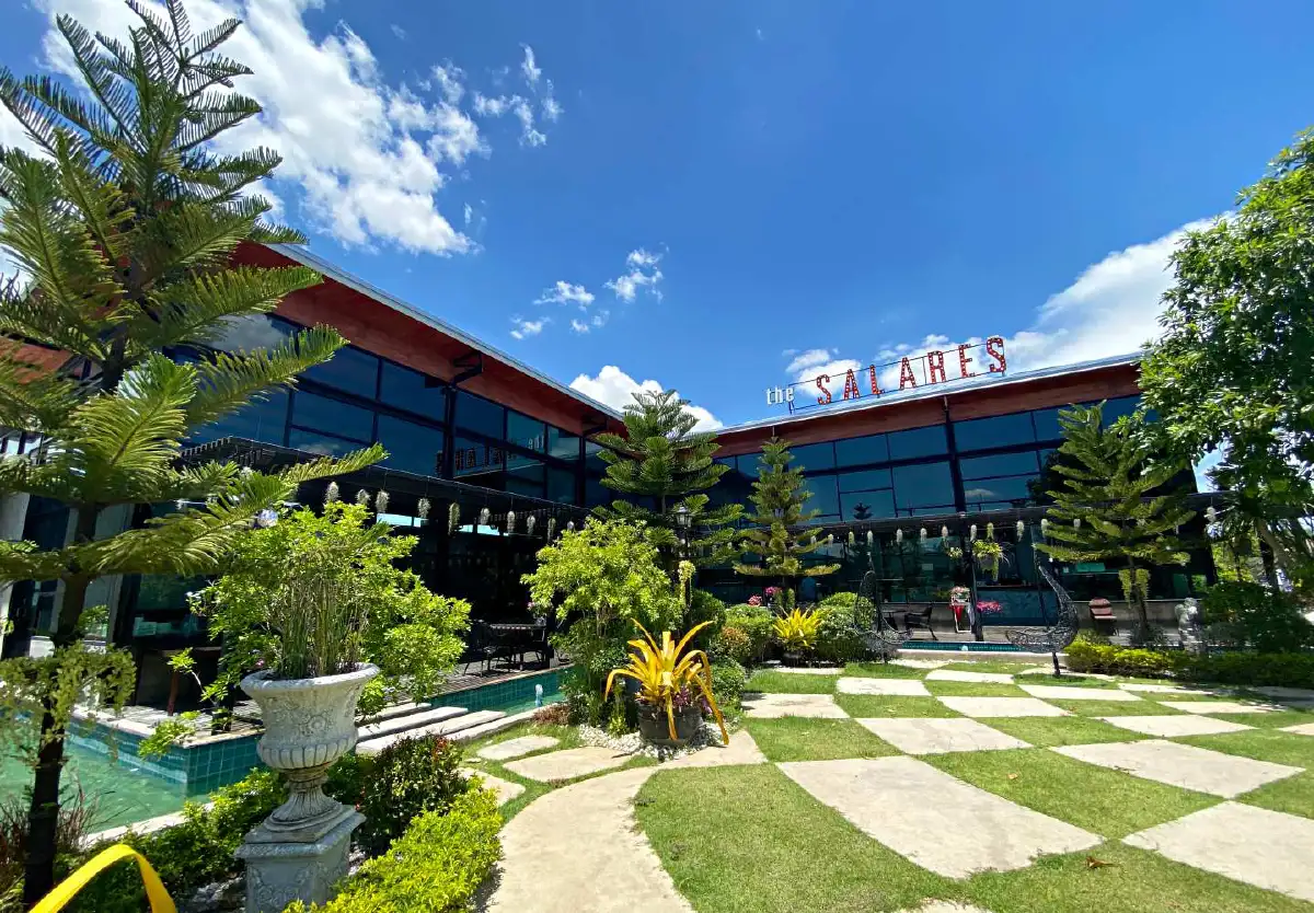 The Salares Coffee Bar & Bistro อิ่มอร่อยทุกจาน มื้อแห่งความสำราญย่านศาลายา