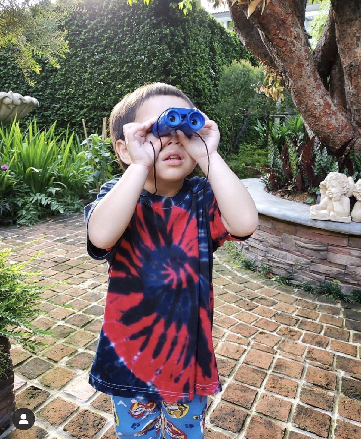 สายฟ้า-พายุ กับทรงผมใหม่ม้าเต่อ โชว์ฝีมือโดย ชมพู่ อารยา บาร์เบอร์ (คลิป)