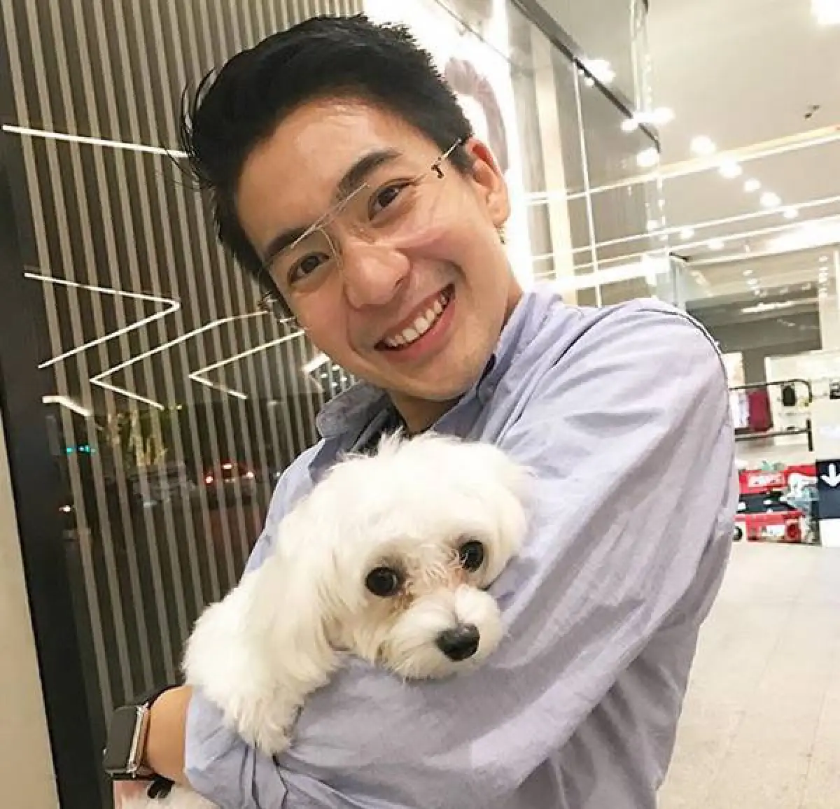 สละโสด! น็อต เวคคลับ คุกเข่าขอแฟนสาวนอกวงการแต่งงานริมแม่น้ำเจ้าพระยา