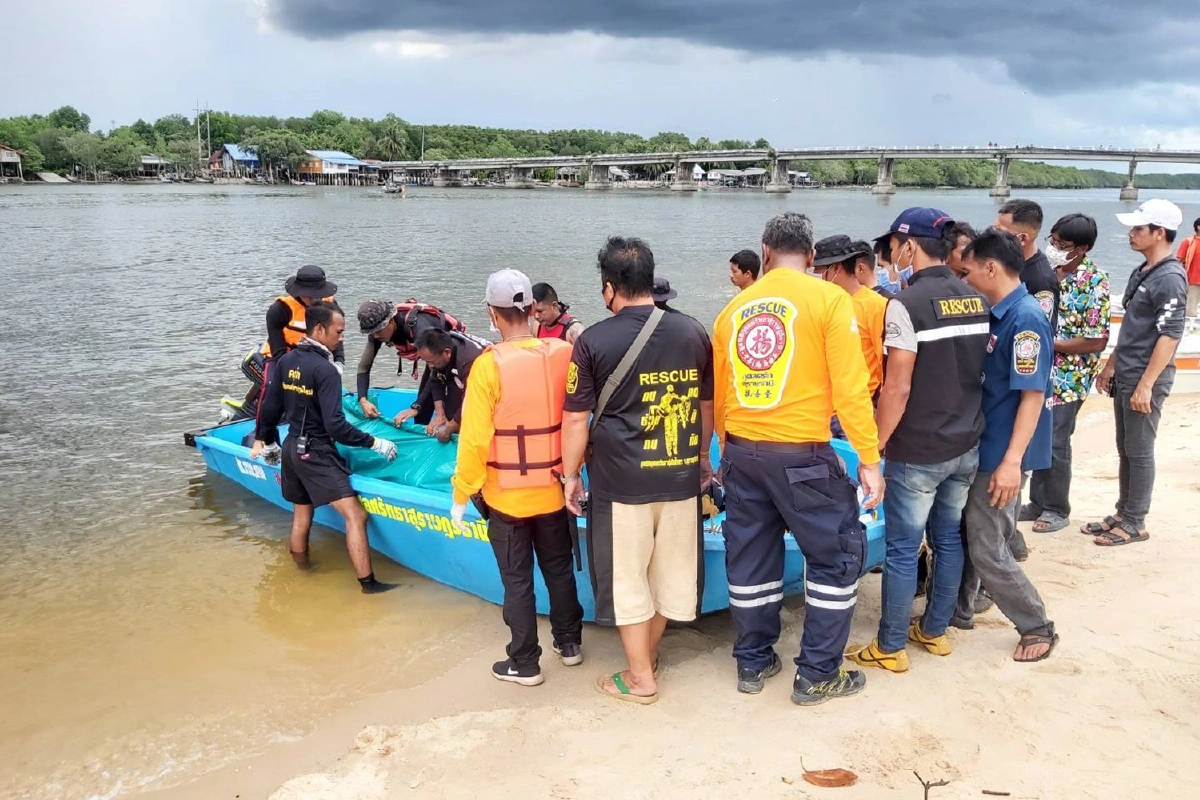 พบศพสาวจมน้ำหลุมทรายหาดแหลมโพธิ์ถูกพัดลอยไกล10กม.
