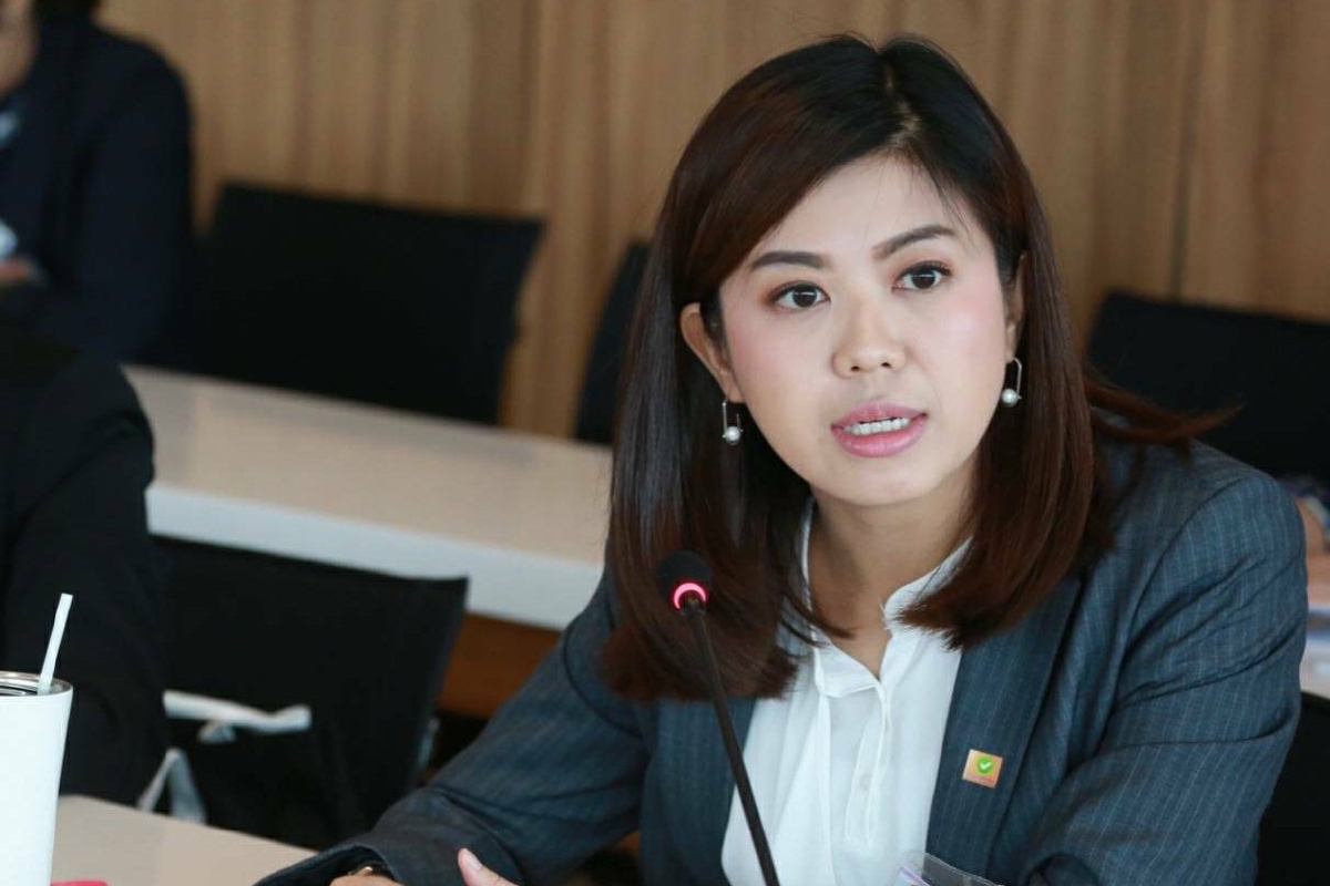 พปชร.ชูรัฐบาลตั้งใจกอบกู้เศรษฐกิจ ซัดเพื่อไทยใส่ร้ายรายวัน พปชร.ชูรัฐบาลตั้งใจกอบกู้เศรษฐกิจ ซัดเพื่อไทยใส่ร้ายรายวัน