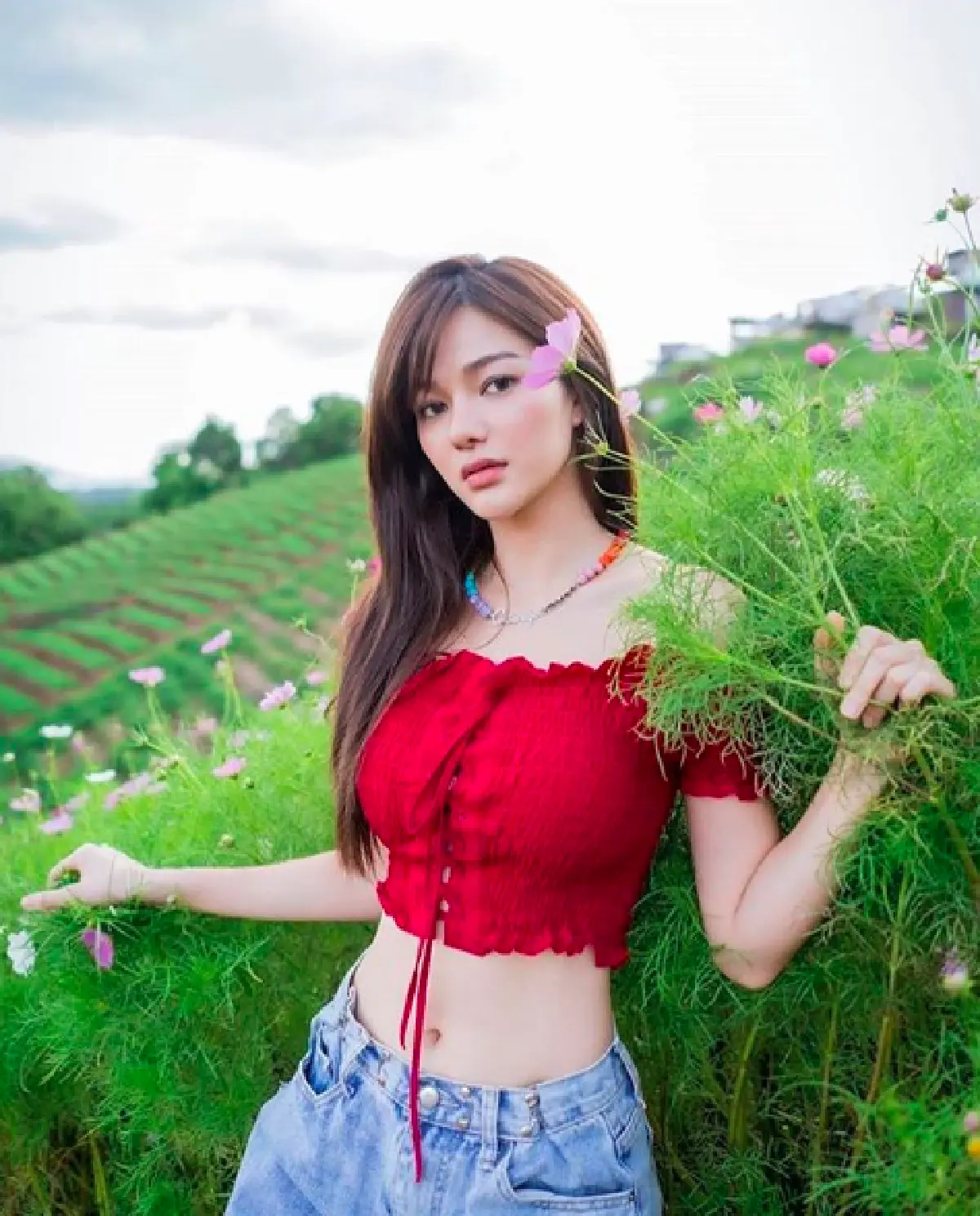 “กวาง วรรณปิยะ” ทำบนดอยแทบไฟลุก อวดหุ่นแซ่บท่ามกลางธรรมชาติ