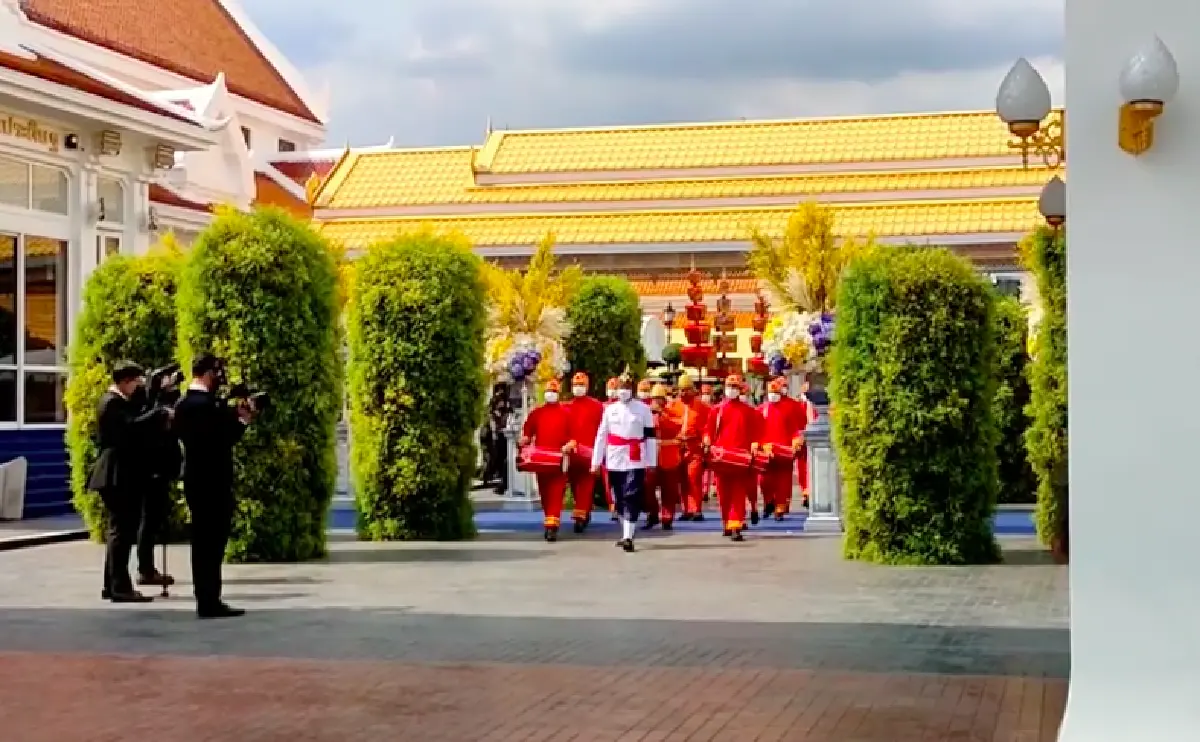 อาลัยรัก! “แต้ว ณฐพร" และครอบครัวคุณพ่อครั้งสุดท้าย พระราชทานเพลิงศพ "พล.อ.ต.ณรงค์" 