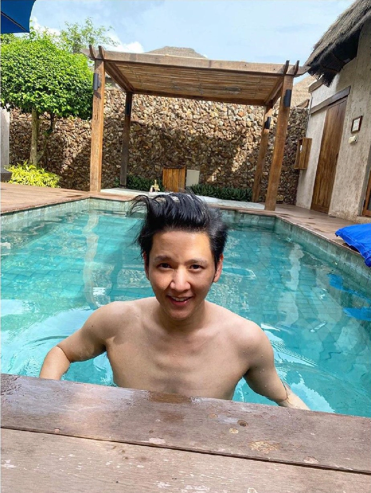 “ไบรท์” อวดภาพในชุดว่ายน้ำ พร้อมบอก “โต๋ ศักดิ์สิทธิ์” อนุมัติแล้ว