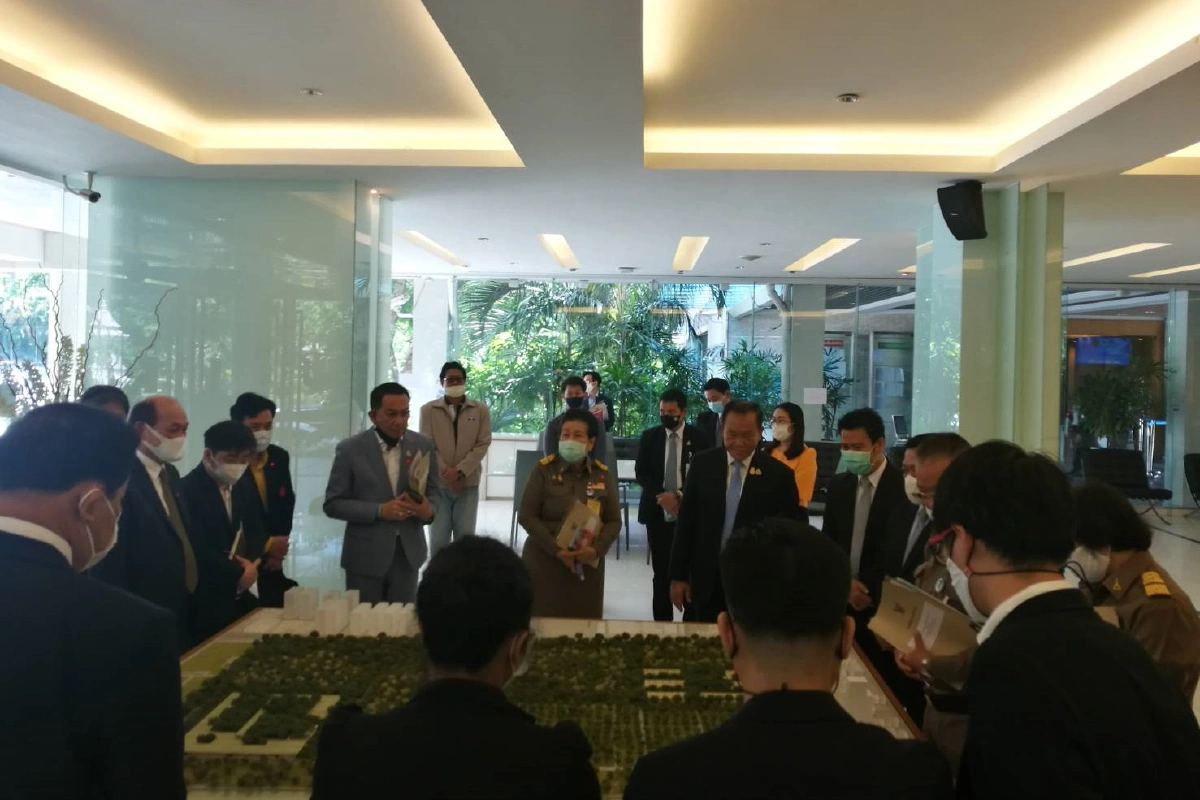 “สันติ”เดินหน้าปรับแผนสร้างสวนป่า‘เบญจกิติ’ เร่งให้ทันเฉลิมพระเกียรติพระพันปีหลวง