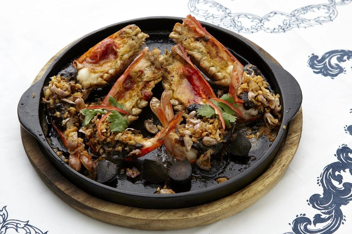 เปิดครัว Blue Elephant คุยกับมาสเตอร์เชฟ "นูรอ โซ๊ะมณี สเต็ปเป้"   