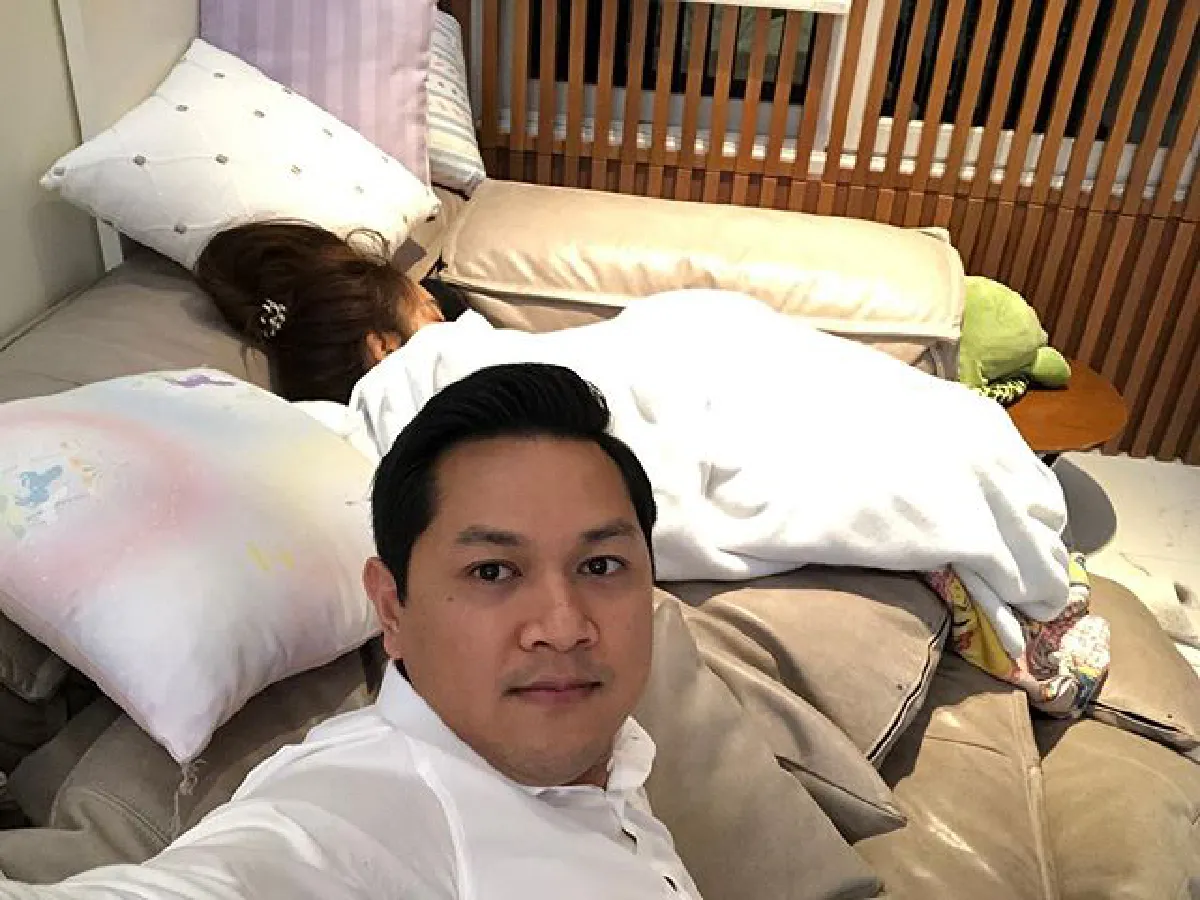 “ป๊อป นิธิ” เคลื่อนไหวแล้ว โพสต์ภาพเซลฟี่กับ “เป้ย ปานวาด”  หลังมีข่าวดราม่า