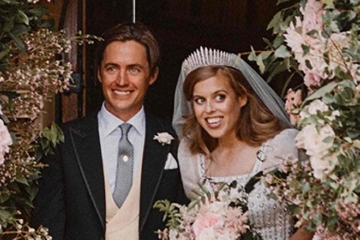 สำนักพระราชวังอังกฤษ เผยภาพงานวิวาห์ลับของเจ้าหญิงเบียทริซ