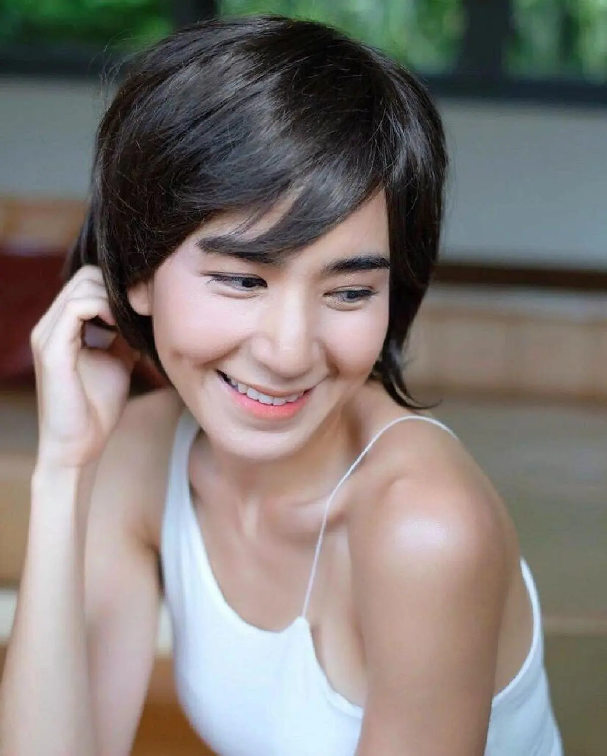 “พลอย ชิดจันทร์” เผยลุคผมซอยสั้น ทำเอาไม่คุ้นเปรี้ยวไปอีกแบบ