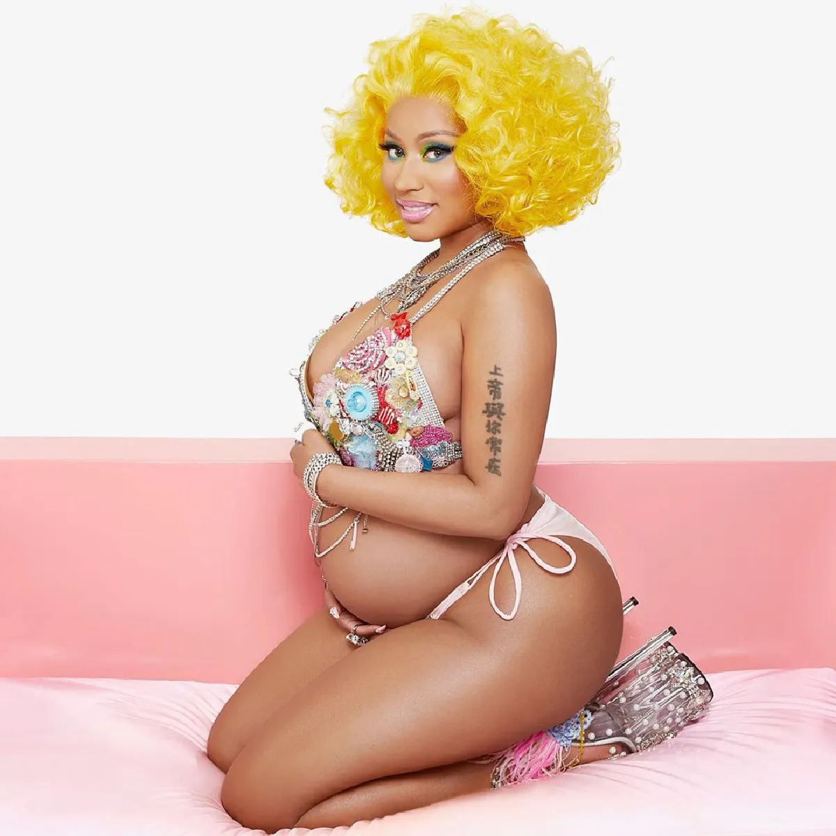 แรพเปอร์ตัวแม่! Nicki Minaj เซอร์ไพรส์อวดภาพท้องโตตั้งครรภ์ลูกคนแรกแล้ว 