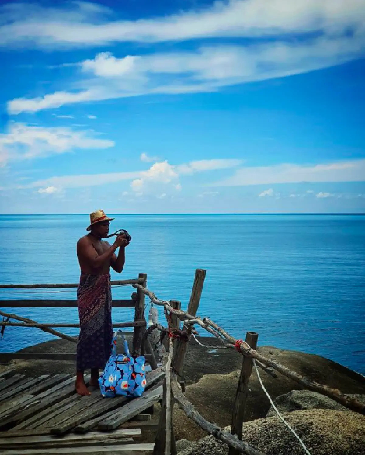 “รัศมีแข” ทำทะเลสุราษฎร์ธานีเดือด! จัดเต็มแฟชั่นชาวเกาะ เบาๆ แต่แซ่บ