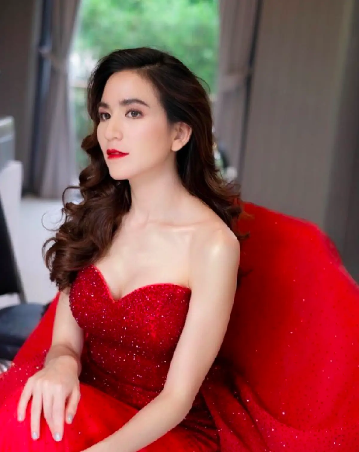 “พลอย ชิดจันทร์” เผยลุคผมซอยสั้น ทำเอาไม่คุ้นเปรี้ยวไปอีกแบบ