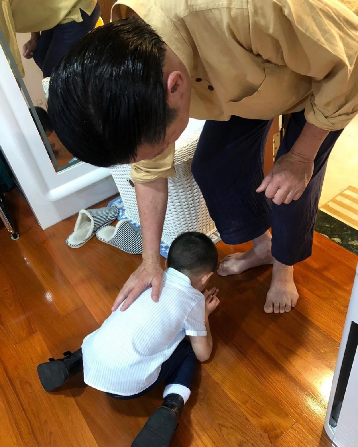 เสี่ยตา ปัญญา เป็นปลื้ม! น้องน้ำอิง วิ่งมากราบขอพรคุณตาในวันเกิด