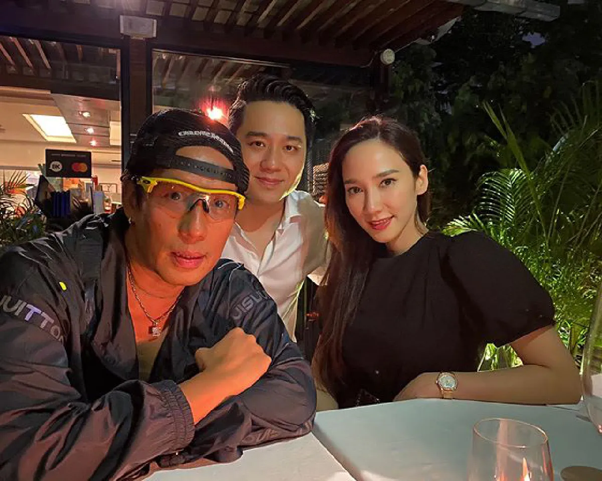 "อั้ม พัชราภา" ตื่นเต้นหนักมาก! ดีใจที่ได้เจอนักร้องซุปตาร์  "เบิร์ด ธงไชย"