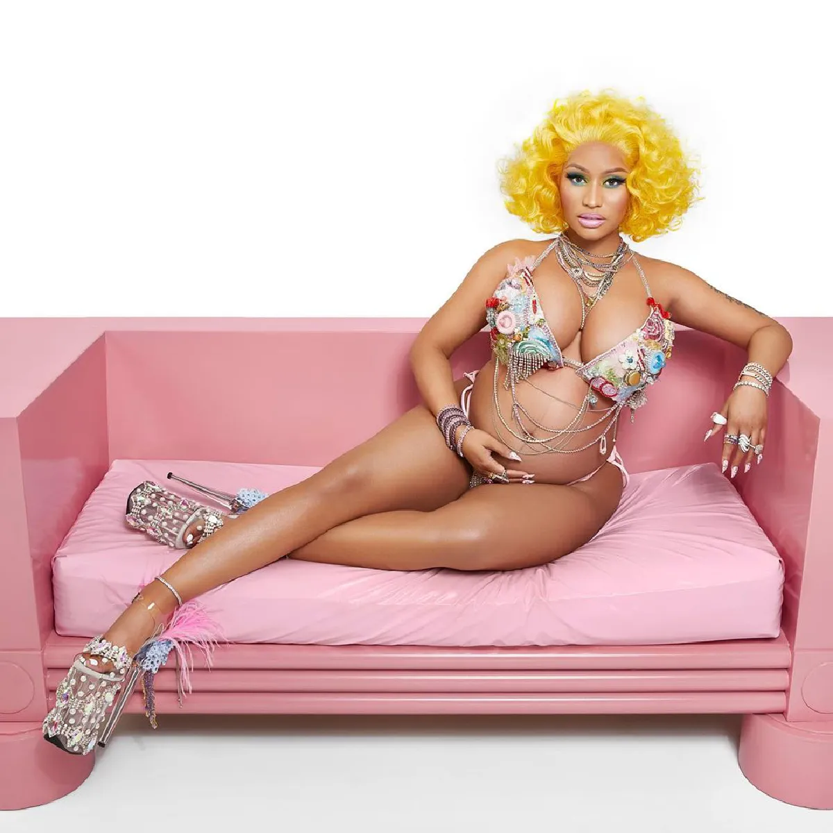 แรพเปอร์ตัวแม่! Nicki Minaj เซอร์ไพรส์อวดภาพท้องโตตั้งครรภ์ลูกคนแรกแล้ว 