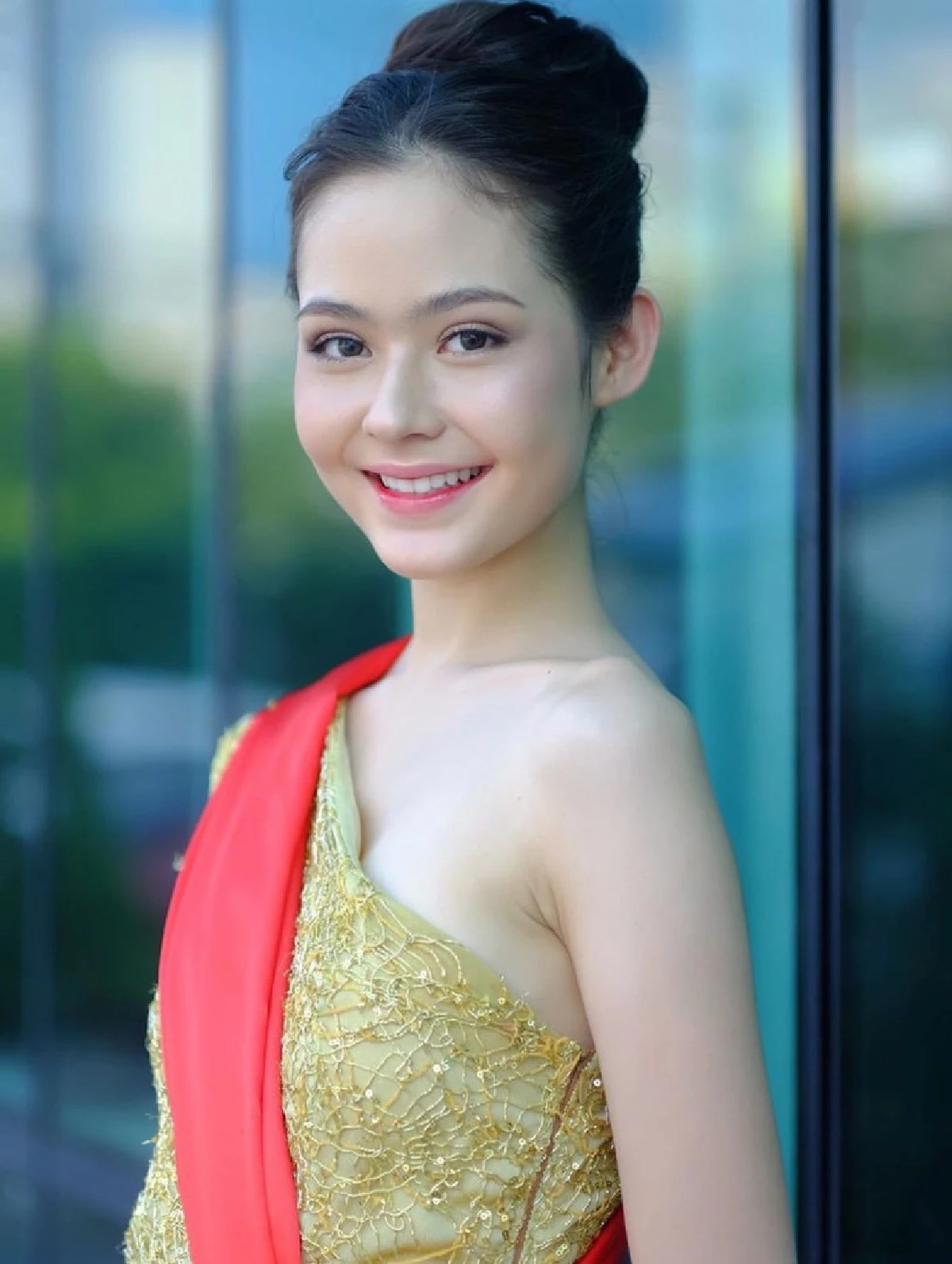 ส่องความสวยปัง 6 นักแสดงหน้าใหม่รุ่นน้อง มิสทีน ไทยแลนด์