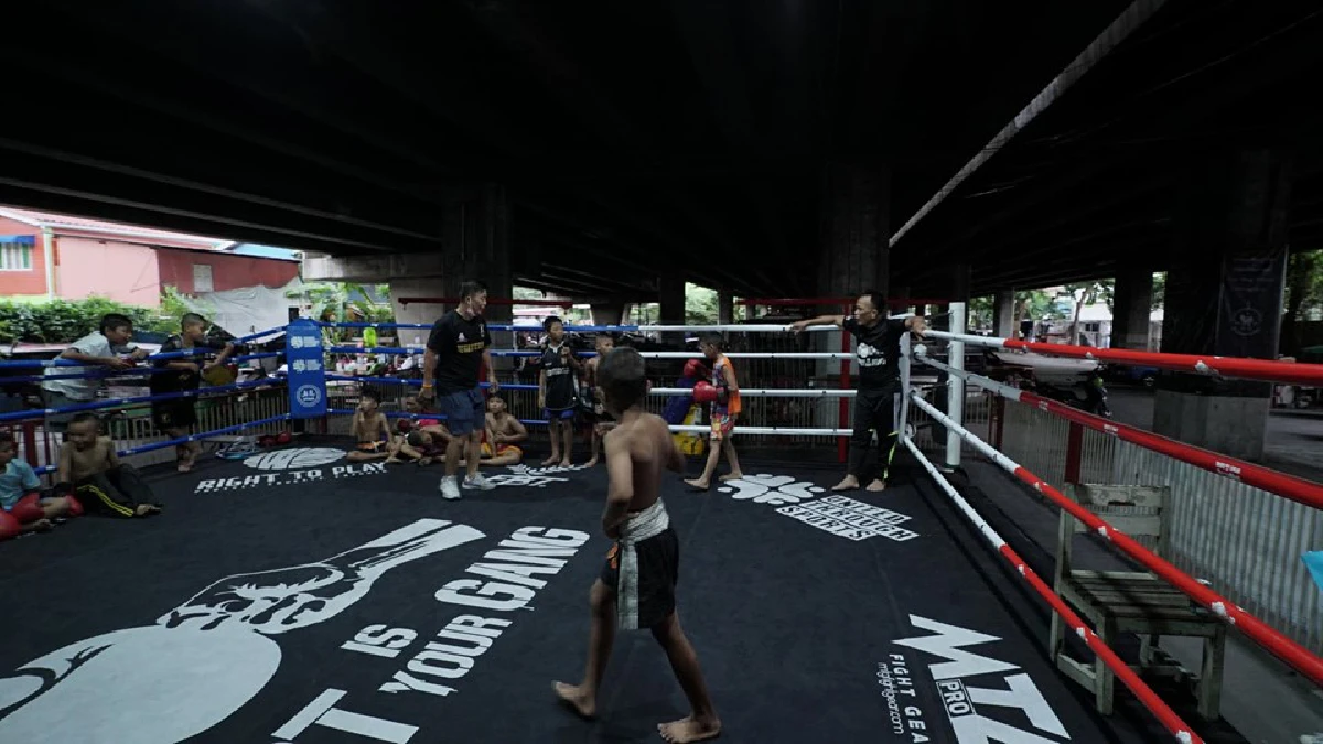 ครูมวยใต้ทางด่วน “ครูเข” ชายผู้ทุ่ม 50 ปี ใช้มวยไทยสกัดยาเสพติด