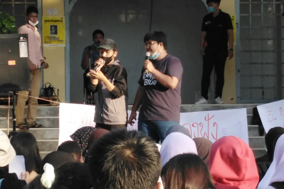 นักศึกษามอ.ปัตตานีจัดชุมนุมเรียกร้อง3ข้อพ่วงยกเลิกอุตสาหกรรมจะนะ