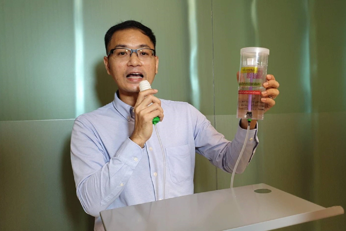 เภสัชฯ ม.นเรศวรเจ๋งพัฒนาเครื่องมือฝึกหายใจช่วยผู้ป่วยหลังผ่าตัด