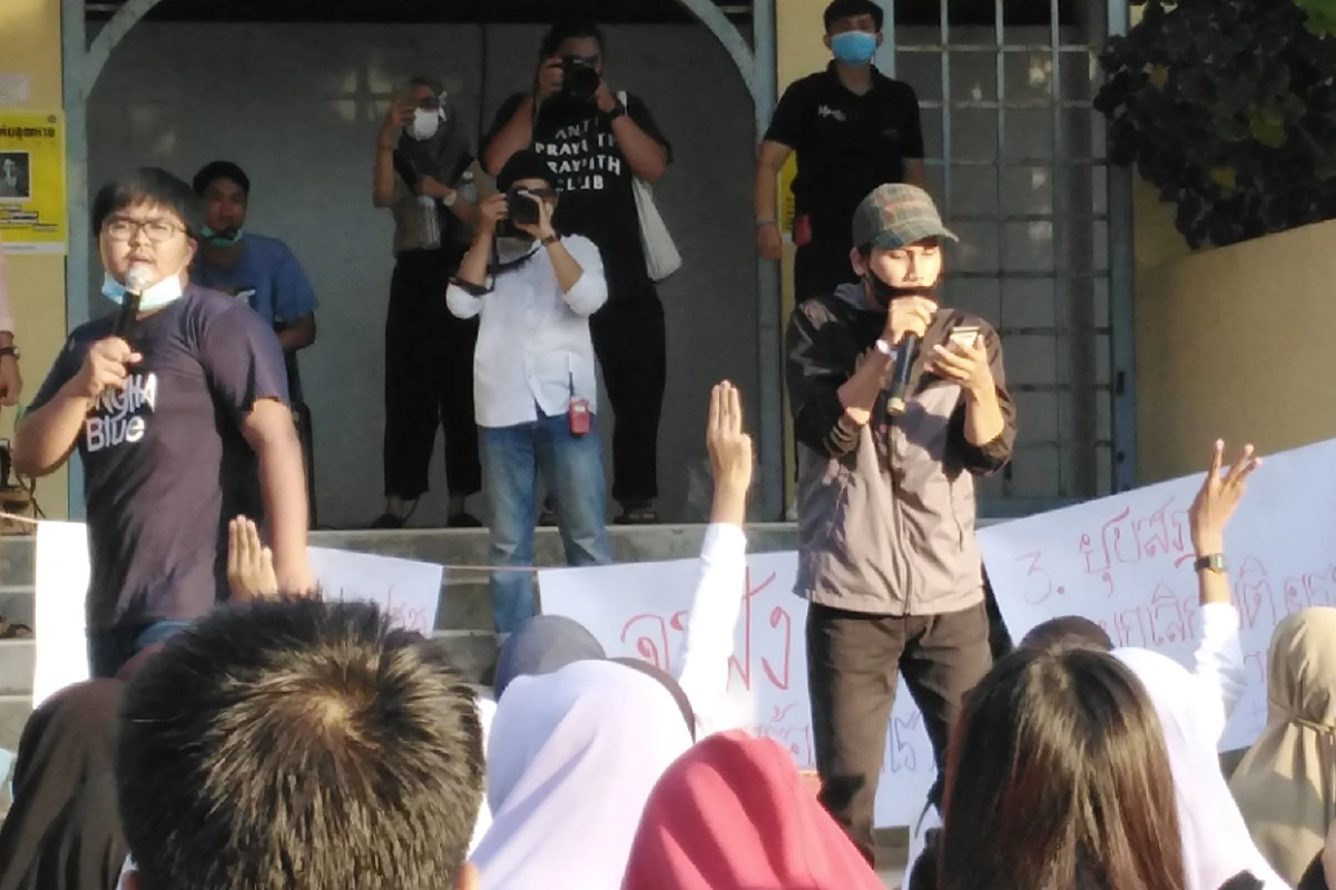 นักศึกษามอ.ปัตตานีจัดชุมนุมเรียกร้อง3ข้อพ่วงยกเลิกอุตสาหกรรมจะนะ