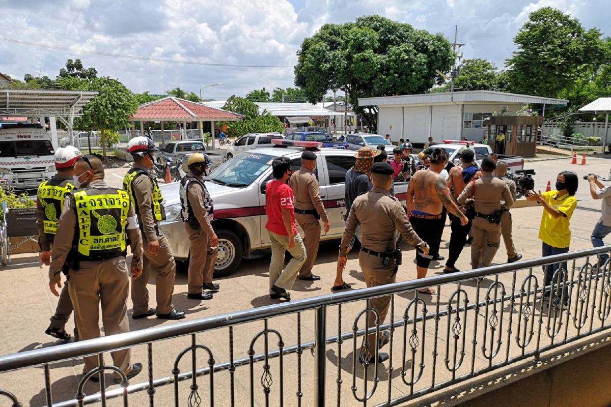 ดุเดือดเหมือนจริง!วัยรุ่นตีกันในโรงพยาบาล ที่แท้ซ้อมแผนเผชิญเหตุ