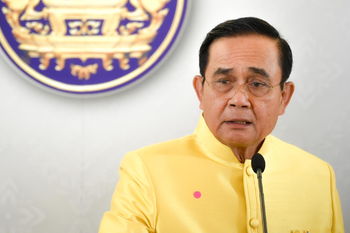 นักรัฐศาสตร์ แนะ "บิ๊กตู่" ปรับ ครม.ต้องฟังเสียงสังคม อย่าทำเพื่อสืบทอดอำนาจ นักรัฐศาสตร์ แนะ "บิ๊กตู่" ปรับ ครม.ต้องฟังเสียงสังคม อย่าทำเพื่อสืบทอดอำนาจ