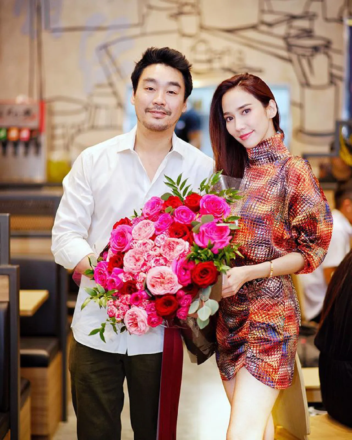 อั้ม พัชราภา ควง ไฮโซพก ดินเนอร์หวาน..ชวนกันถ่ายคลิปกันมุ้งมิ้งดีต่อใจ