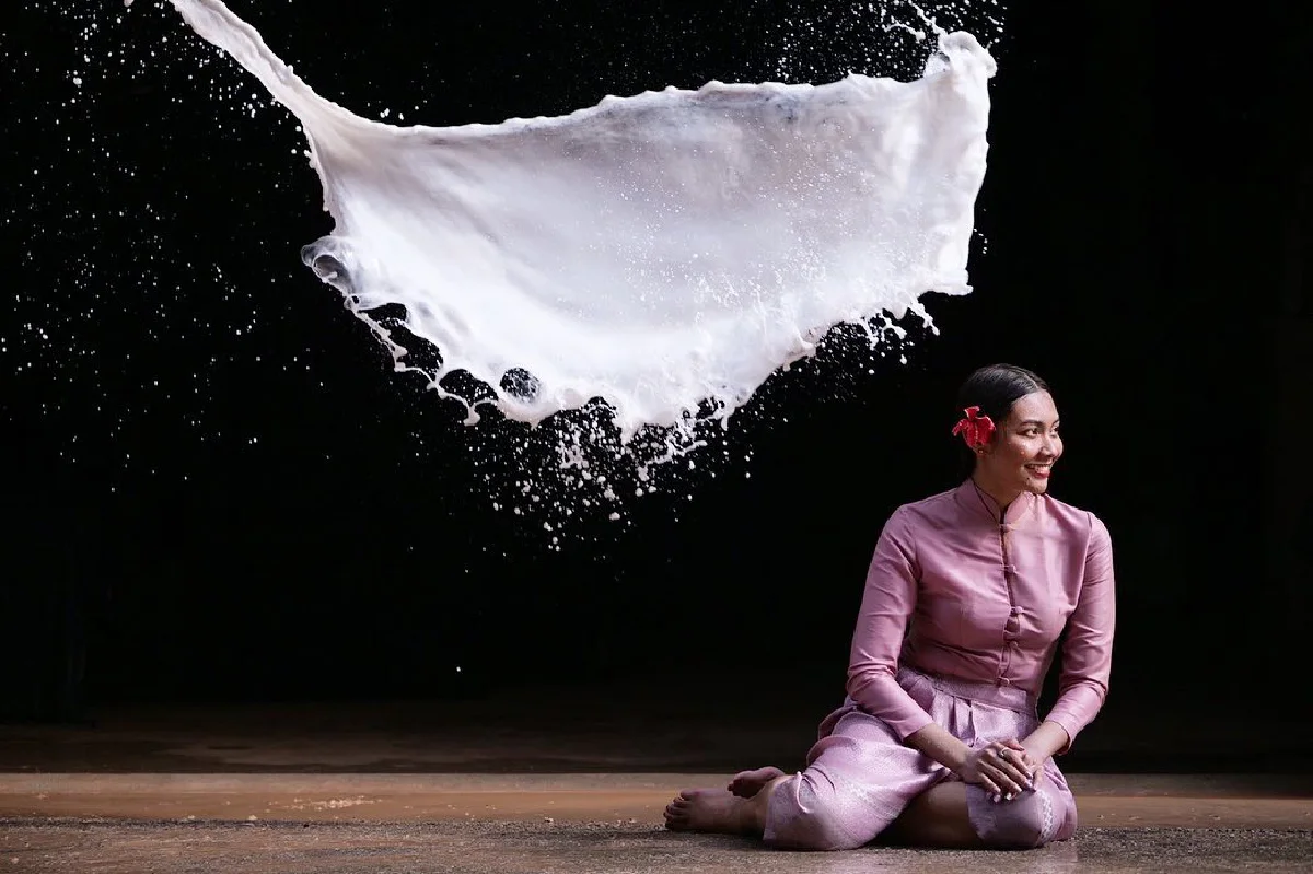  “แก้ม เดอะสตาร์” โดนแซวหนัก! หลังโพสต์ภาพอวดแฟชั่นเซ็ตภูมิใจในความเป็นไทย