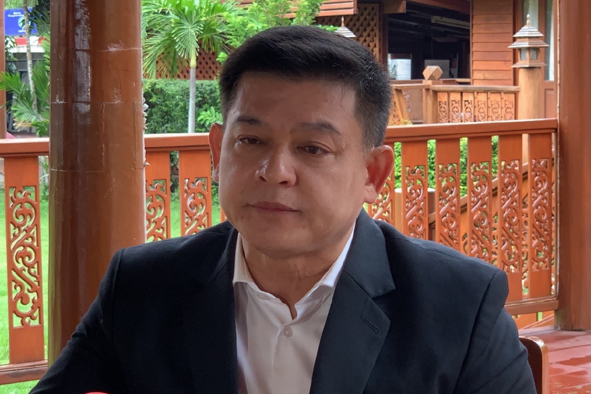 "สิระ"ลั่นจะทวงความยุติธรรมให้ตร.ที่ตายปมสั่งไม่ฟ้อง"บอส" "สิระ"ลั่นจะทวงความยุติธรรมให้ตร.ที่ตายปมสั่งไม่ฟ้อง"บอส"