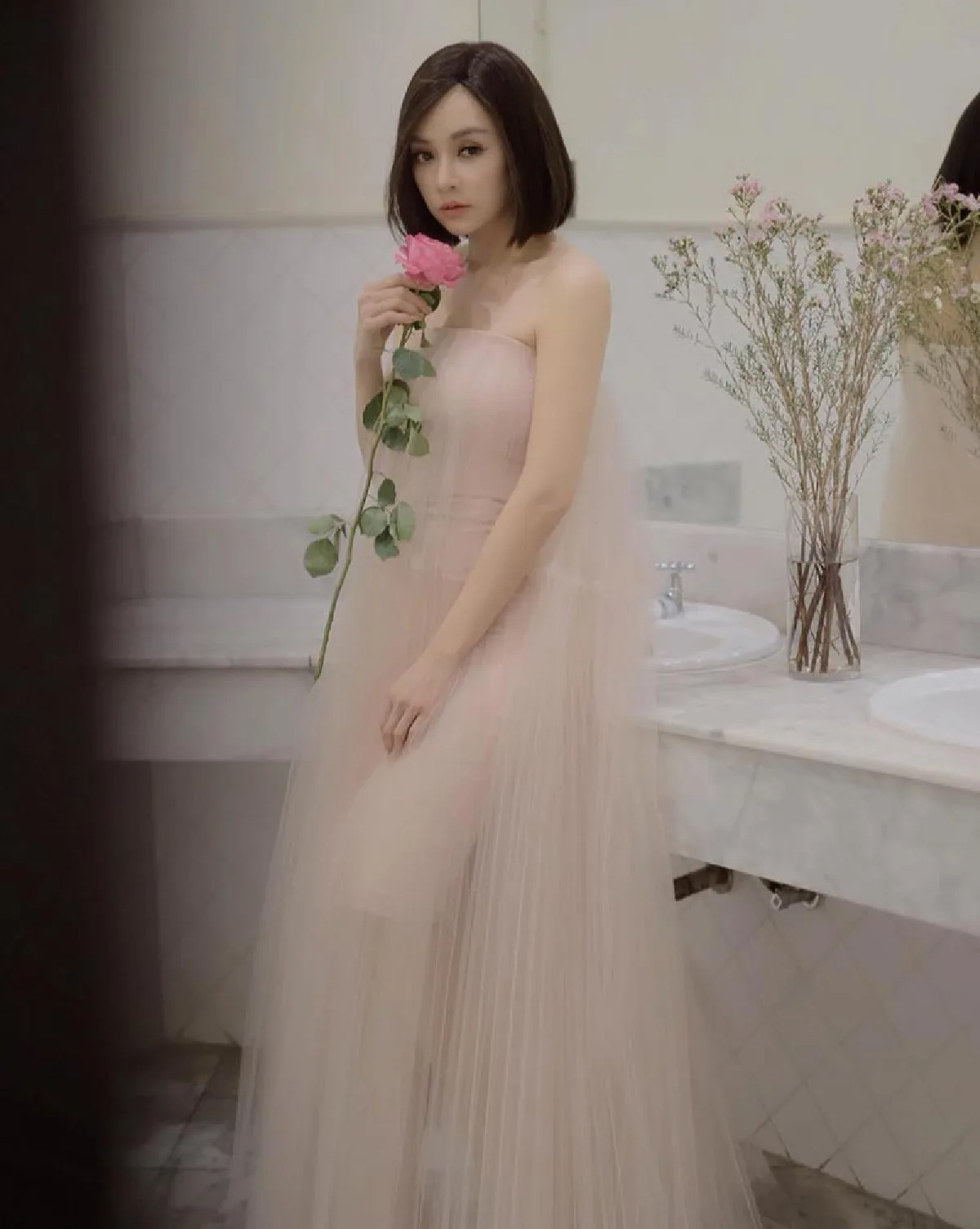 โกมุนยองมาเอง! “เป้ย ปานวาด” โคฟเวอร์นางเอกดัง สวยเป๊ะในลุคนิ่งๆ 