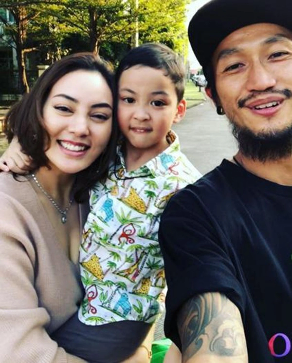  "ตั๊ก บงกช" เข้ารับการผ่าตัด ทางพี่ชาย "ตูน บอดี้สแลม" เป็นห่วงหนัก คอยทักมาถาม-อัพเดทอาการ