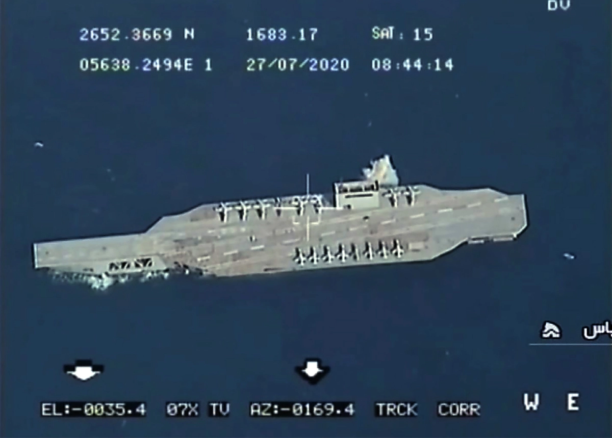 อิหร่านจำลองเรือบรรทุกเครื่องบินสหรัฐใช้เป็นเป้ายิงซ้อมรบ
