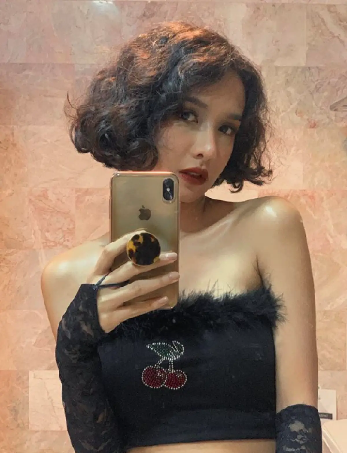 “โบกี้ ไลอ้อน” ออกมาขอโทษ หลังเกิดประเด็นดราม่าฉีกพลาสติกป้องกันโรคกลางผับ